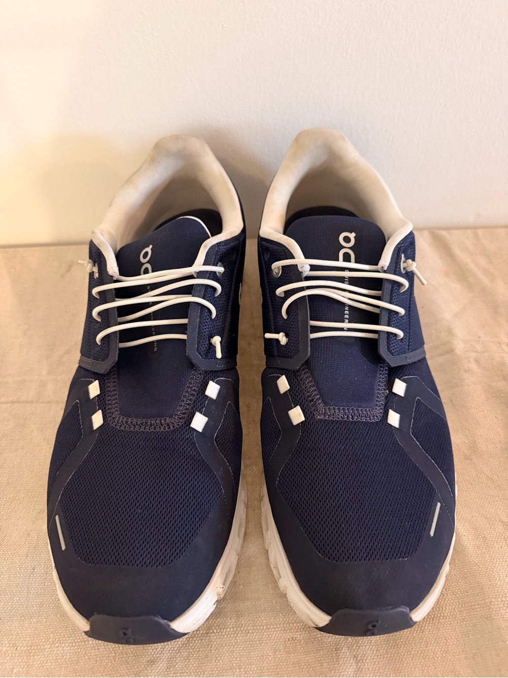 On Cloud Men's Sneakers Sz 13